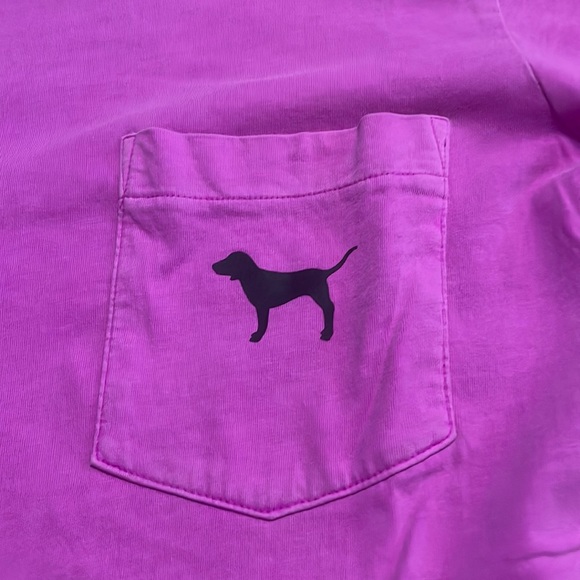 Ladies Pink Victoria Secret short sleeve pocket t-shirt with dog on back Sz XS - Picture 3 of 9